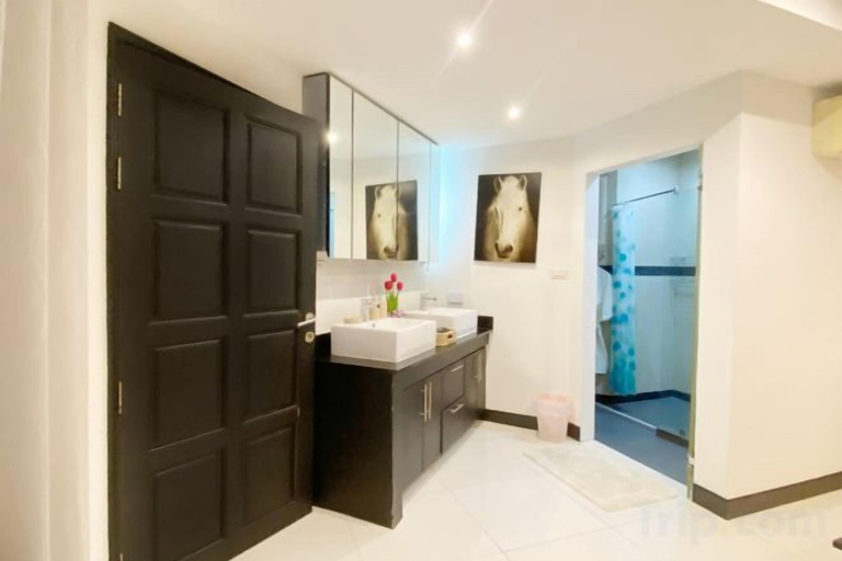 Bathroom 3, Wan D Villa Pattaya, Pattaya