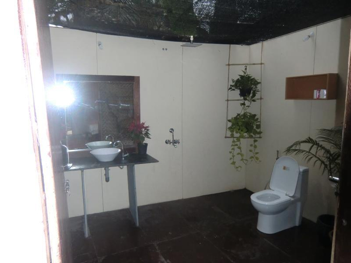 Bathroom, Hotel Resort Agonda-Diva Bungalows, South Goa