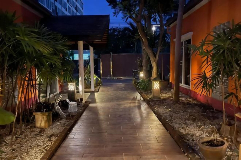 2, The Ace 6 Bedrooms 6 Bathrooms Villa With Free Bills, Pattaya