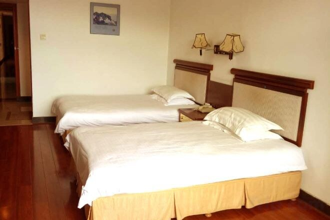 Bedroom 3, Jin Xiu Hotel, Shangrao