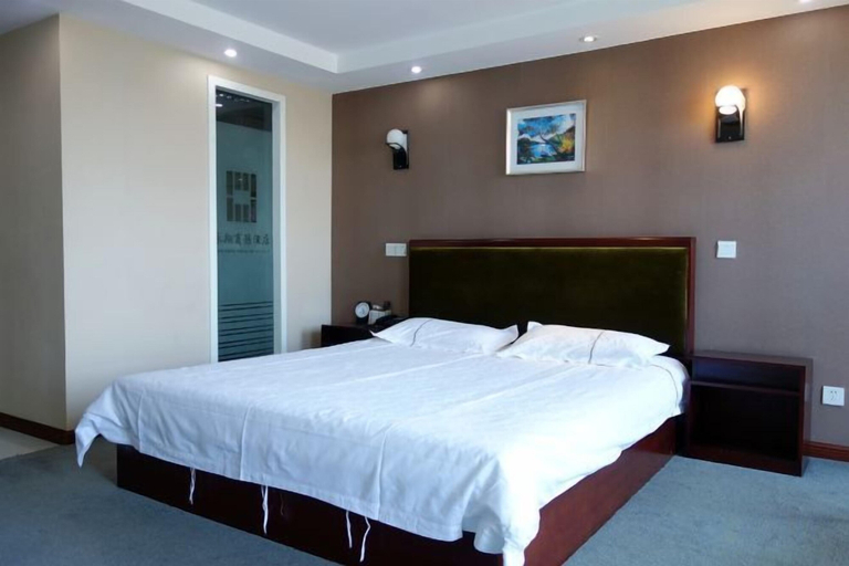 Bedroom 2, Yongxiang Business Hotel, Shanghai
