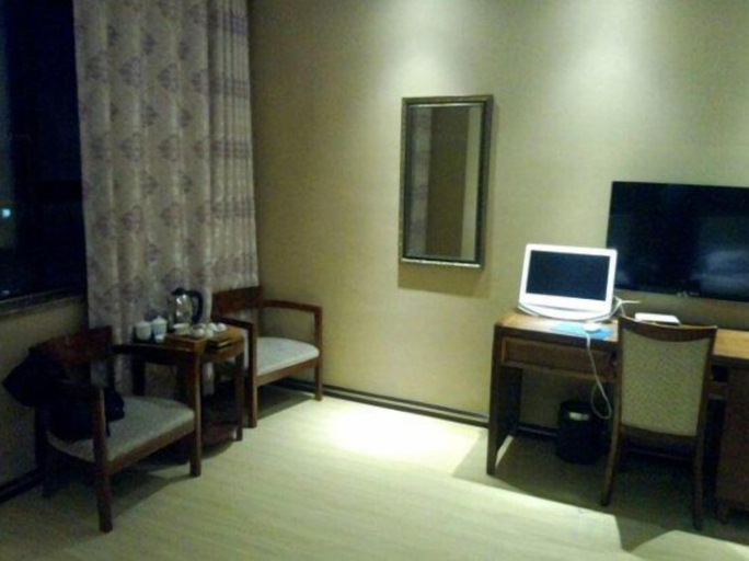 Bedroom 3, Caizi Jiaren Hotel, Jingdezhen