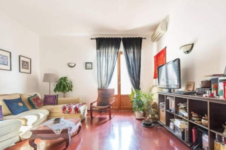 Living area 4, locchi double room, Florence