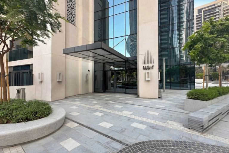 Exterior detail 5, bnbme Luxury Apt Pool w/ Burj Khalifa Views, Dubai