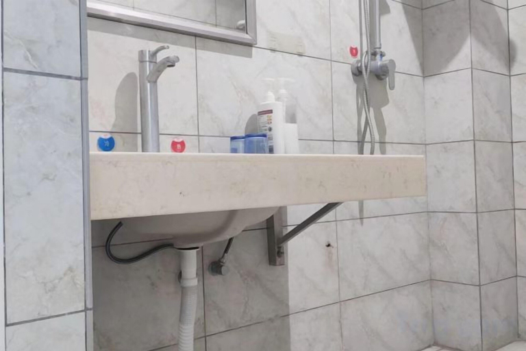 Bathroom 3, Weizhou Island Summer Sunshine Sea View Hotel, Beihai