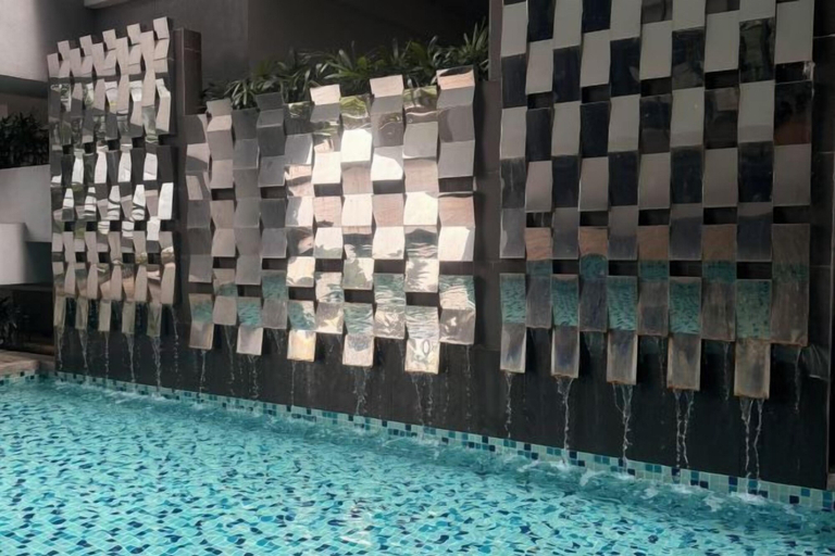 Pool 4, Downtown Retreat: 2BR at Neu Suites, Kuala Lumpur, Kuala Lumpur