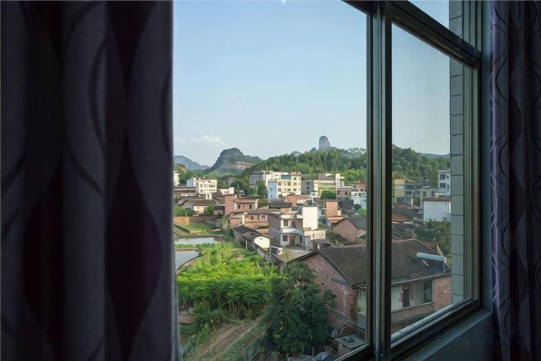 Others 5, The story of Danxia Inn, Shaoguan