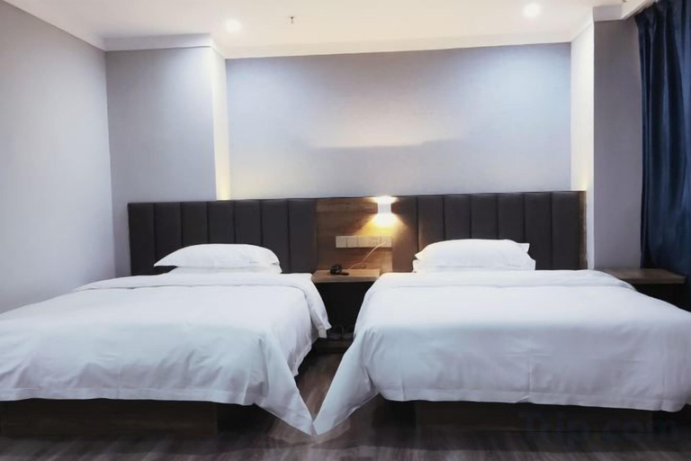 Bedroom 3, 7 Days Premium (Zibo Zichuan Hongtai), Zibo