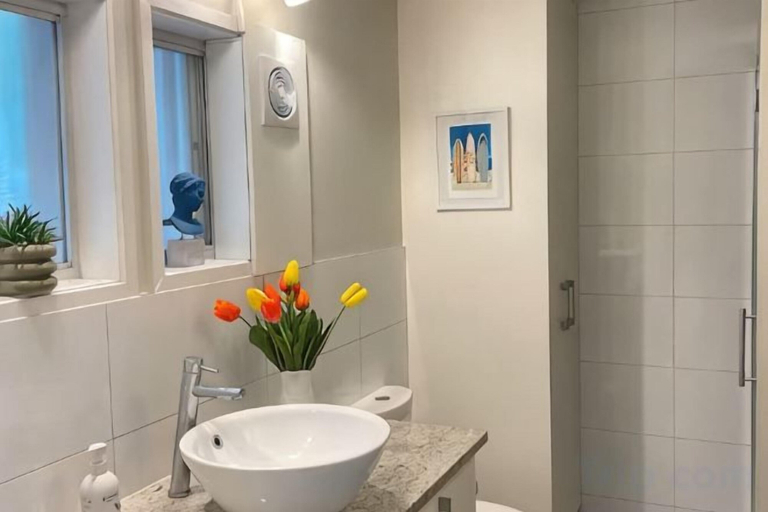 Bathroom 4, Atkin Boutique, Waitakere