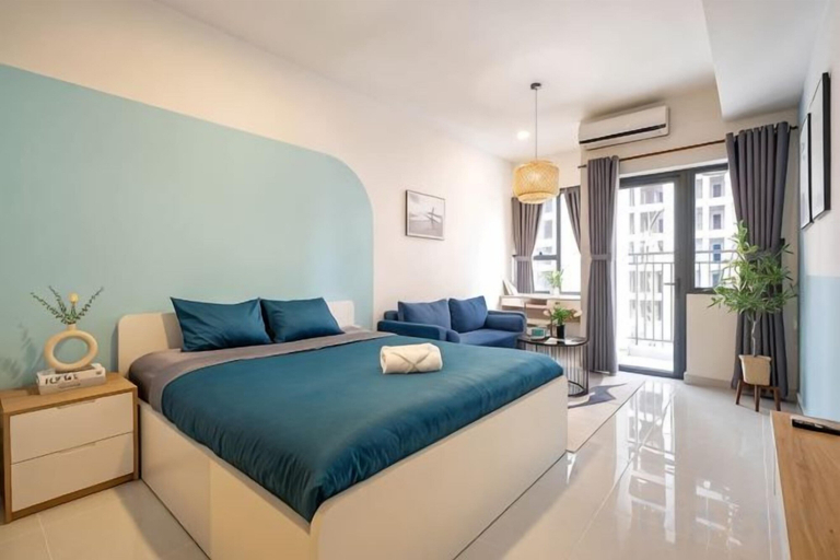 Room 3, SOHO Tower Apartment Hotel, District 1