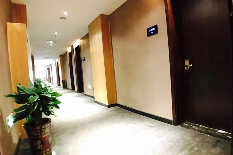 Others 5, Shankee Hotel (Zhengzhou Railway Station East Square), Zhengzhou