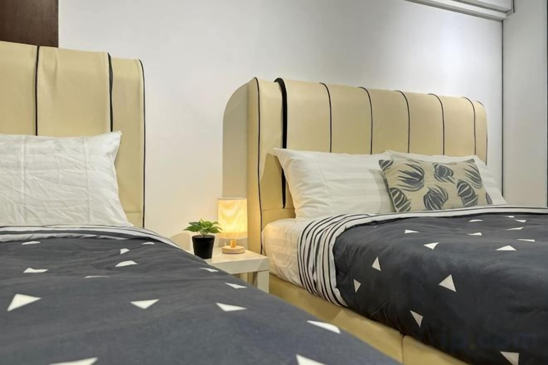 Room 5, The CEO SuiteZ2 By Homey Planet, Penang Island