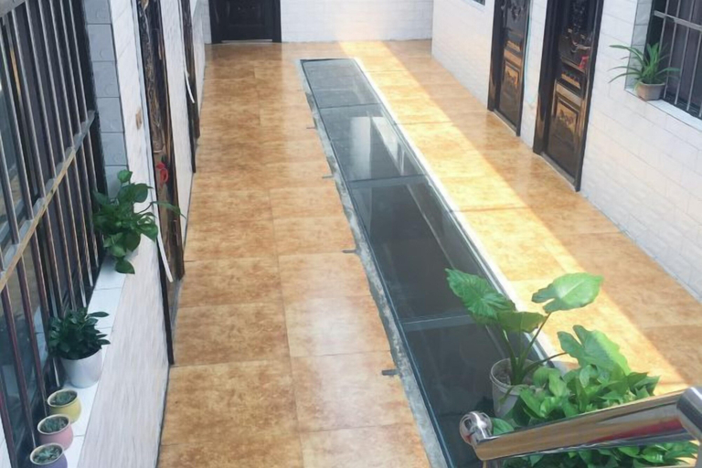 Others 4, Huashan Xinyi Inn, Weinan