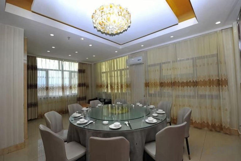 Others 5, You Yi Feng Hotel, Altay