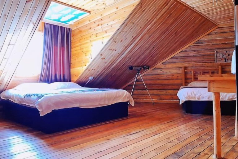Bedroom 3, Mikuolu Manor, Hulunbuir