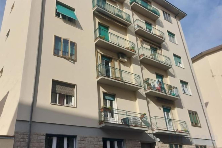 Exterior, locchi double room, Florence