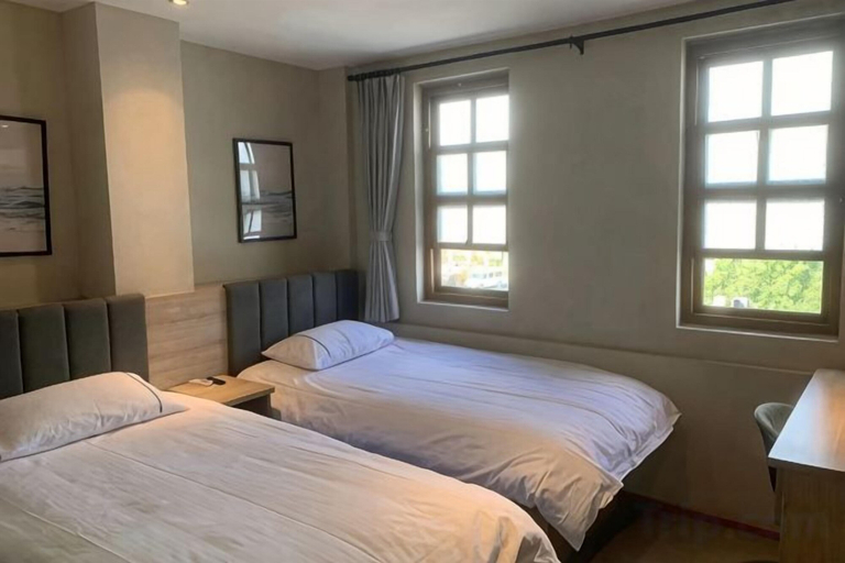 Bedroom 3, Jiejia Hotel (Shanghai Expo), Shanghai