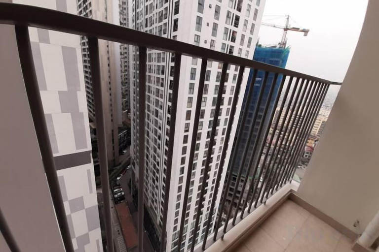 FLC green 18 Pham Hung - 2Br - 800m to Landmark 72, Từ Liêm