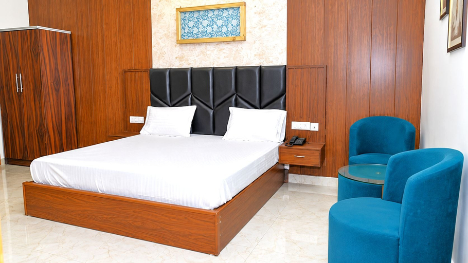 Room 5, The Ora Hotel, Mathura