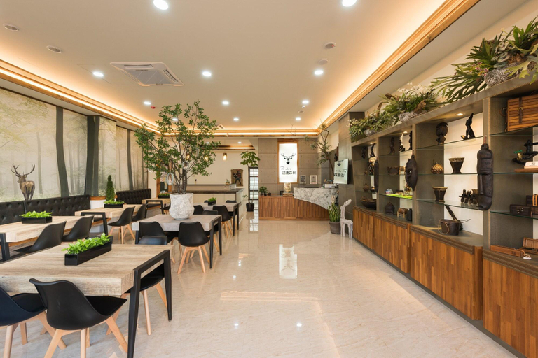 Food & Drinks 4, The Deer, Nantou