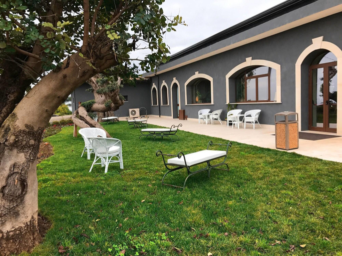 Exterior & Views 2, Guest House Terra Di Venera, Catania