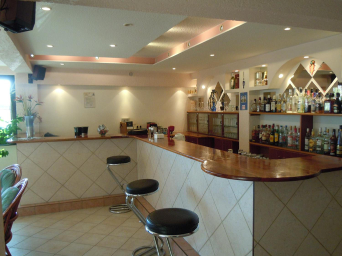 Food & Drinks 4, Tropicana, Central Macedonia