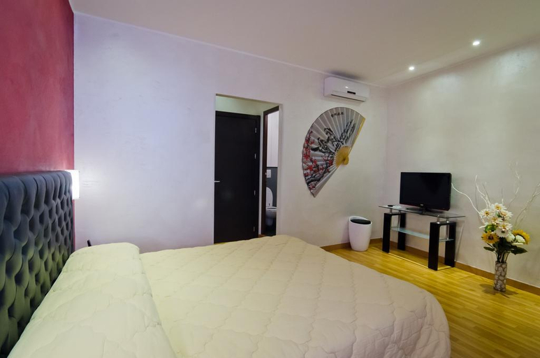 Bedroom 2, Via Palazzo Sanremo, Imperia