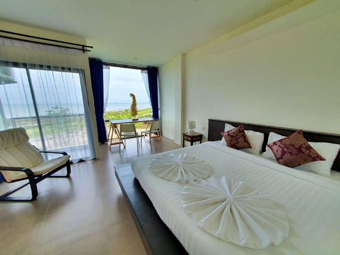 Bedroom 3, The Beach Resort & Residence, Pathiu