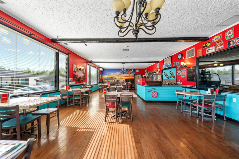 Food & Drinks 5, Auberge Shores Inn & Hotel, Westmorland