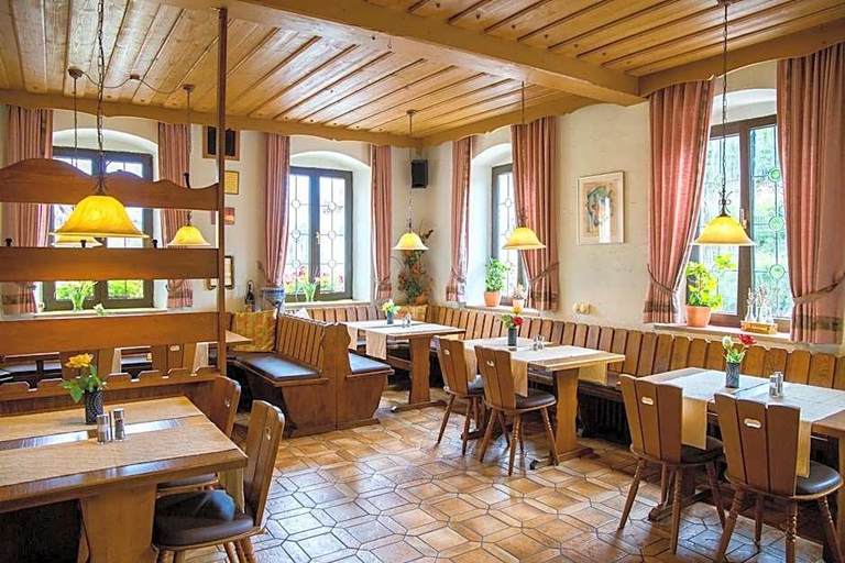 Food & Drinks 5, Zur Linde, Haßberge