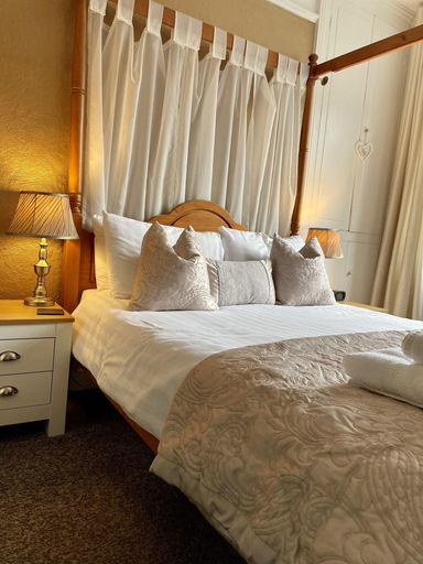 Room 4, Lacet House, Cumbria