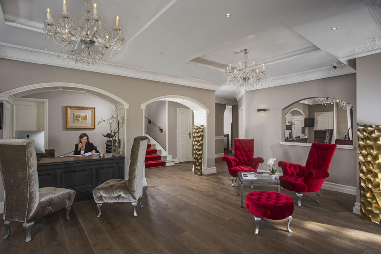 Public Area 4, Hotel Chateau De La Tour, Alpes-Maritimes