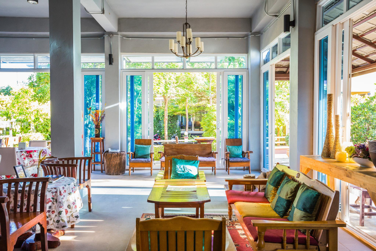 Public Area, Koh Larn Riviera, Pattaya