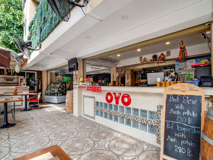 Lobby 2, OYO 1027 Patumnak Beach Guesthouse , Pattaya