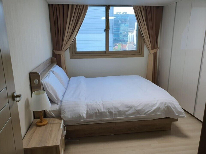 Bedroom 3, JS Residence Hotel, Geoje