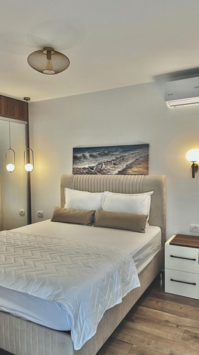 Room 4, Villa Oleander