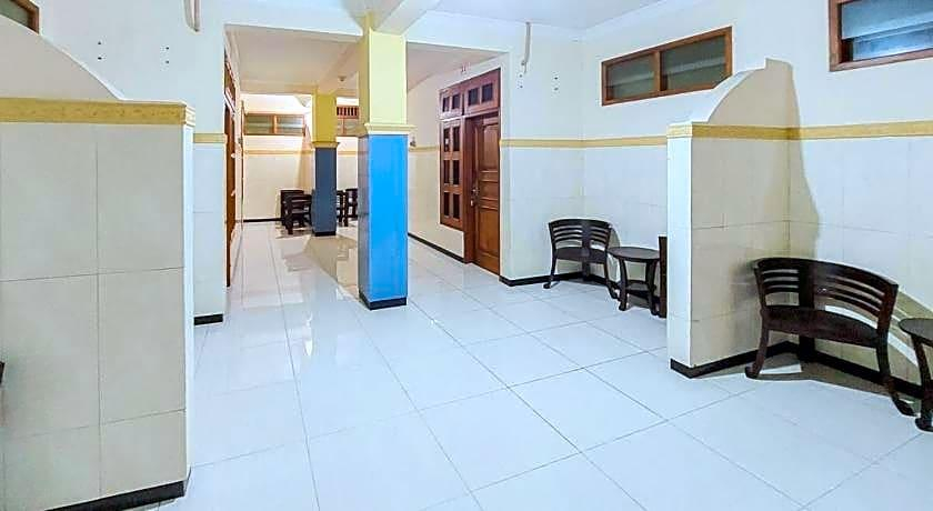 Others 5, Hotel Shinta 2 Near Alun Alun Kertosono, Nganjuk