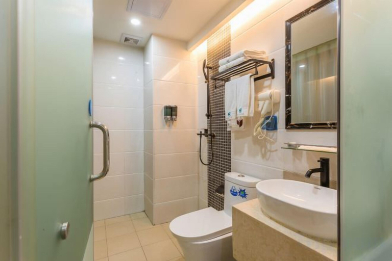 Bathroom, Shengjia Theme Hotel (Guangzhou Dashi Metro Station), Guangzhou