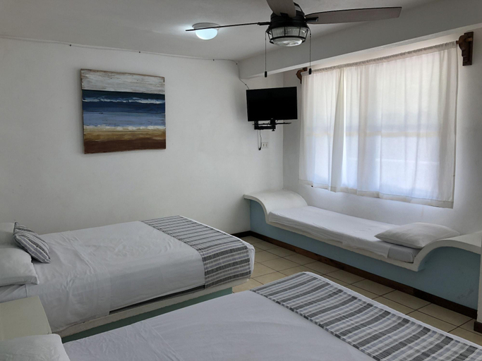 Room 3, Hotel Bungalows Marbella Costa Esmeralda, Tecolutla
