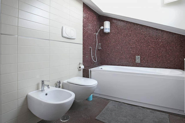 Bathroom 5, B&B Portanova, Salerno