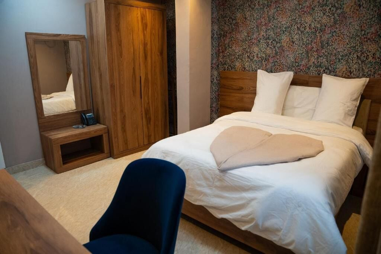Room 3, YANKERS ROYAL HOTEL KINSHASA, Kinshasa