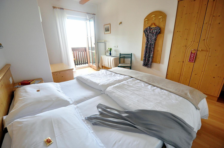Bedroom 4, Bad St.isidor, Bolzano