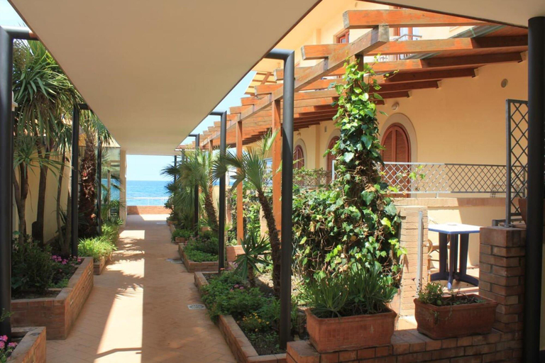 Exterior & Views 2, Hotel Residence La Darsena, Salerno