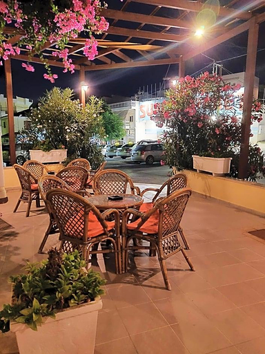 Food & Drinks 5, Titania - Karpathos, South Aegean