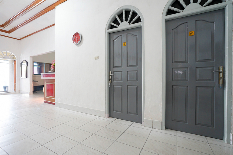 Lobby 2, 2876 Hotel Idayu, Palembang