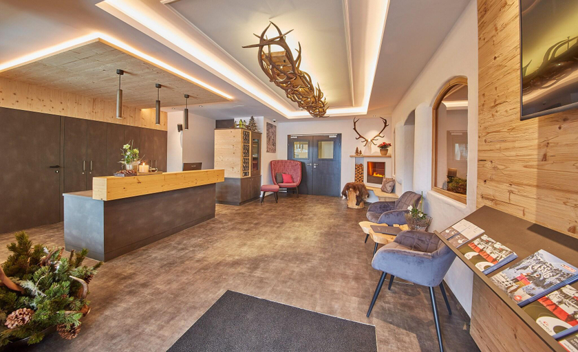 Public Area 2, Hotel Hubertushof, Zell am See
