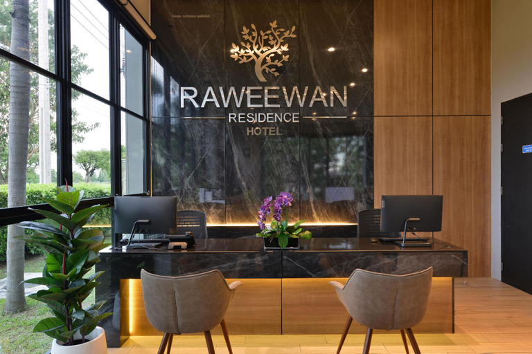 Public Area 2, Raweewan Residence, Khan Na Yao