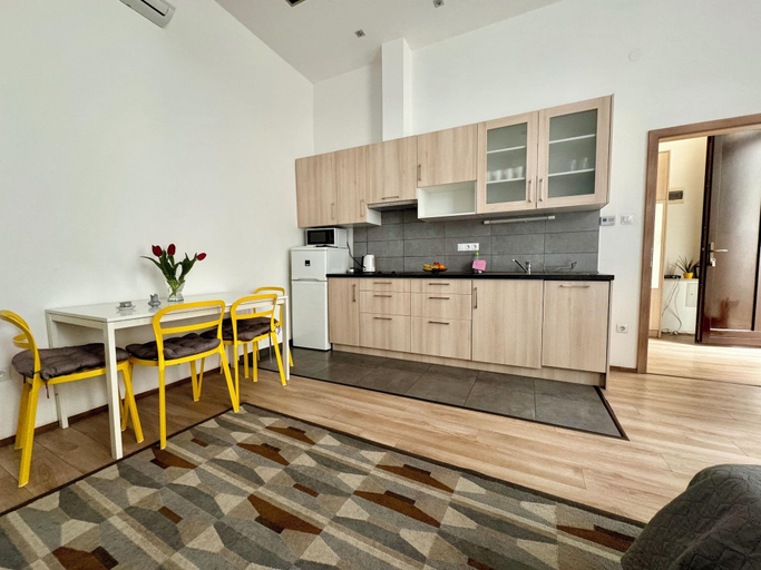 Room 3, Gracia Apartment House, Budapesti