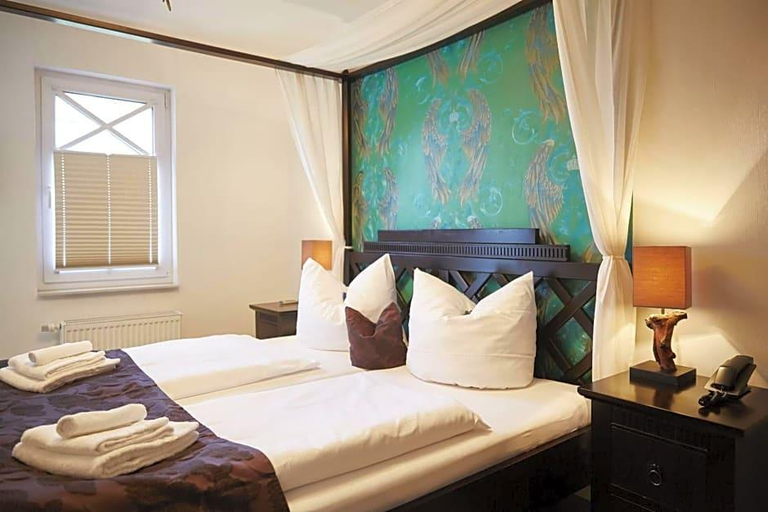 Bedroom 3, Aparthotel Bernstein, Dithmarschen