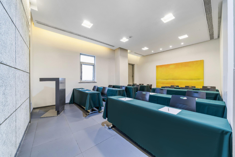 Business Facilities